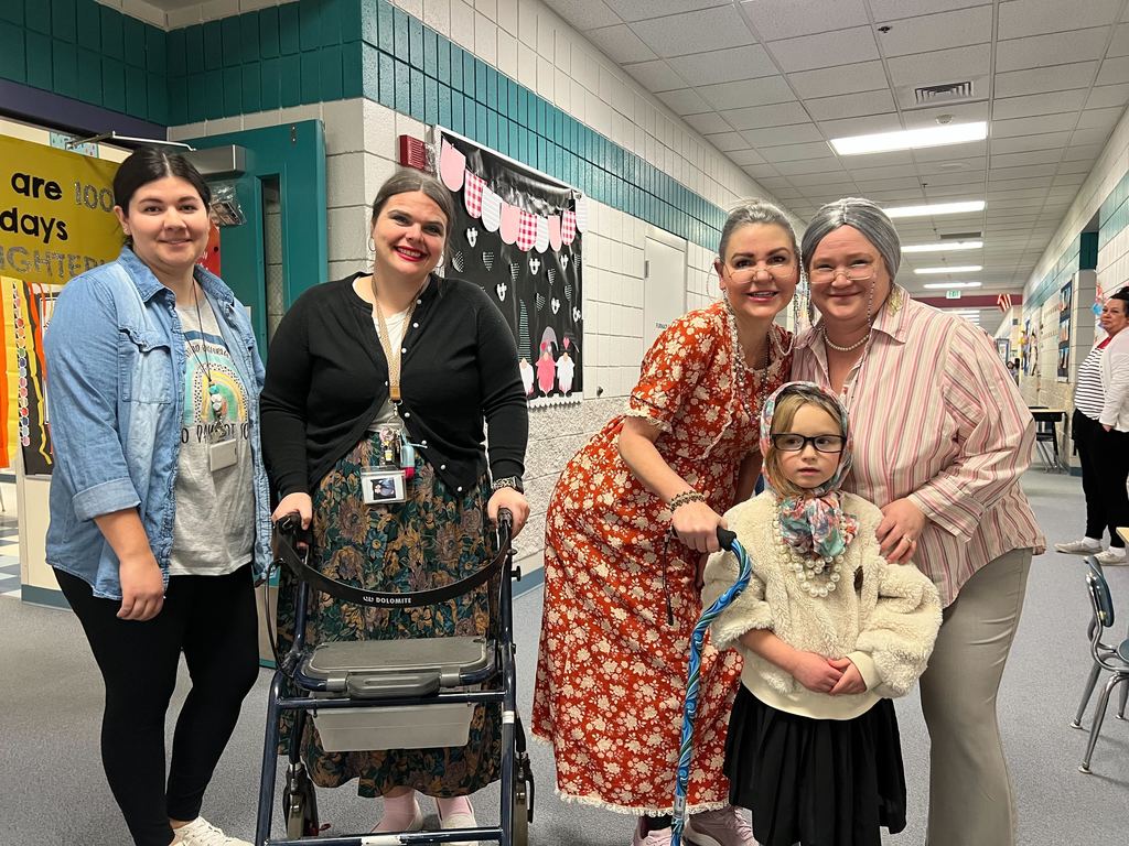 Kindergarten Students Celebrating 100 Days of School!